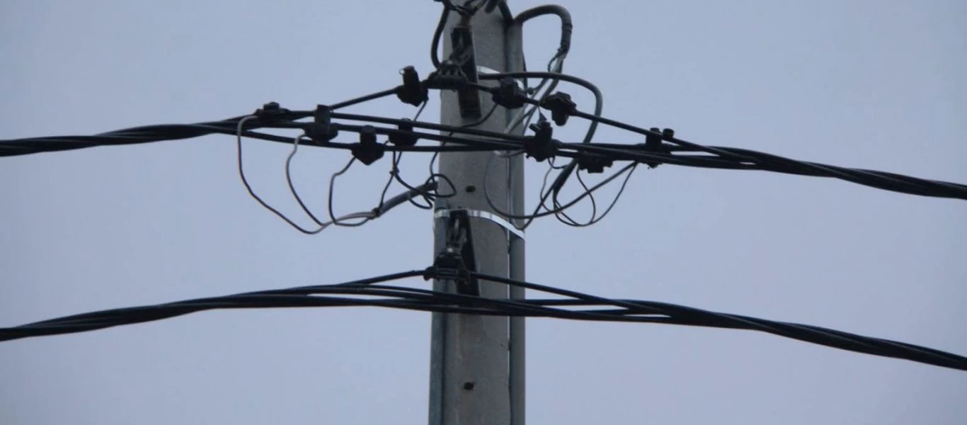 Ζάκυνθος: 32χρονος εργάτης απανθρακώθηκε από καλώδιο υψηλής τάσης